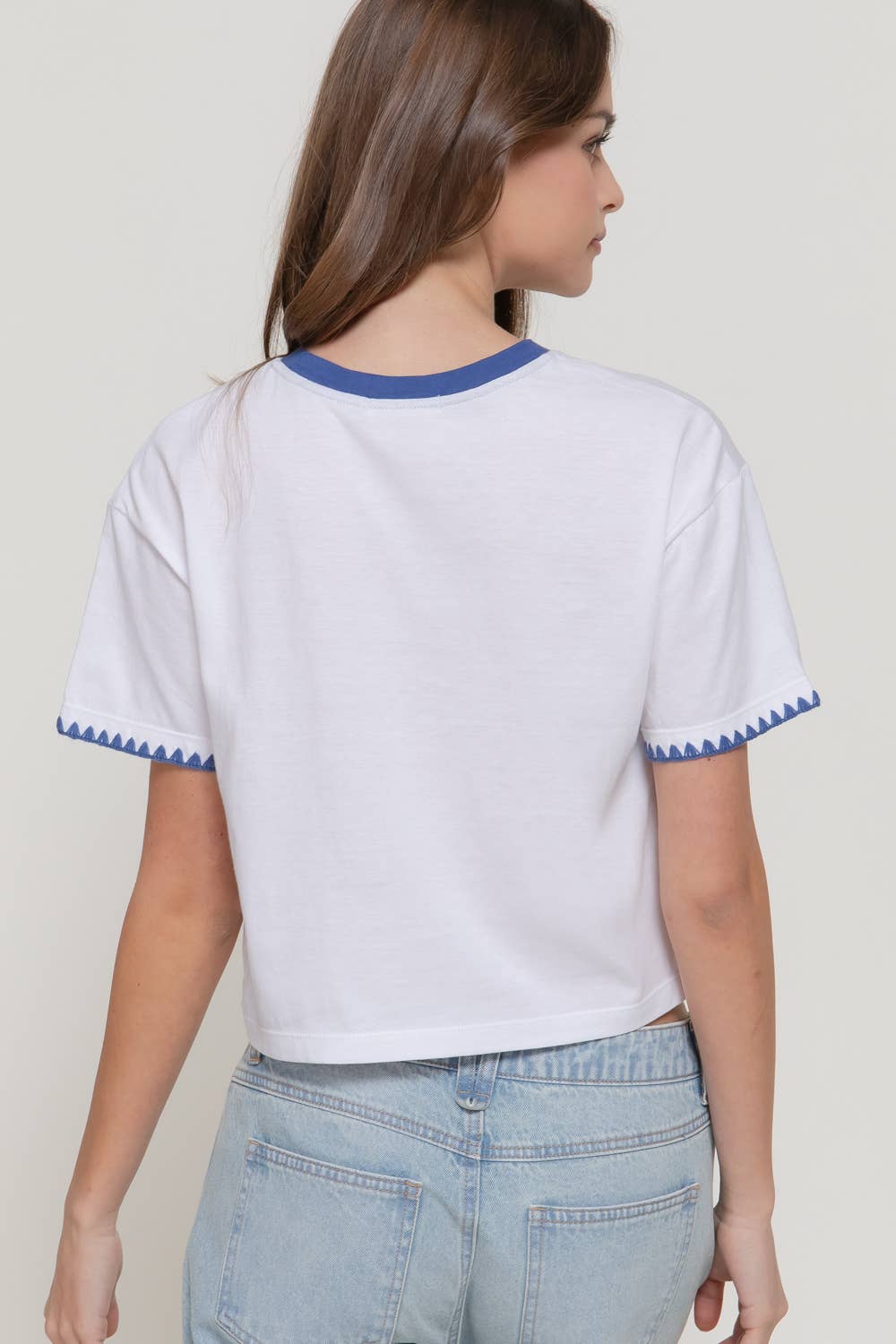 Short Sleeve Embroidered Edge Graphic T-Shirt