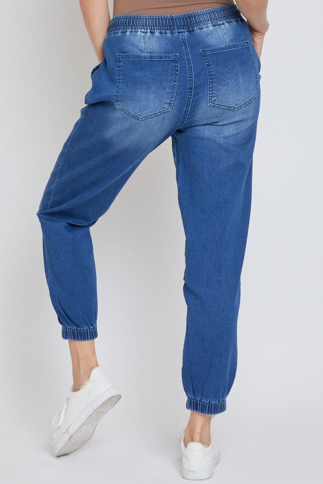 HIRISE DENIM JOGGER WITH POCKETS