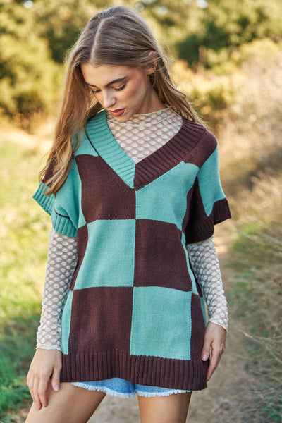 MULTICOLOR CHECKERED V NECK OVERSIZED SWEATER VEST – The Hotpink Daisy