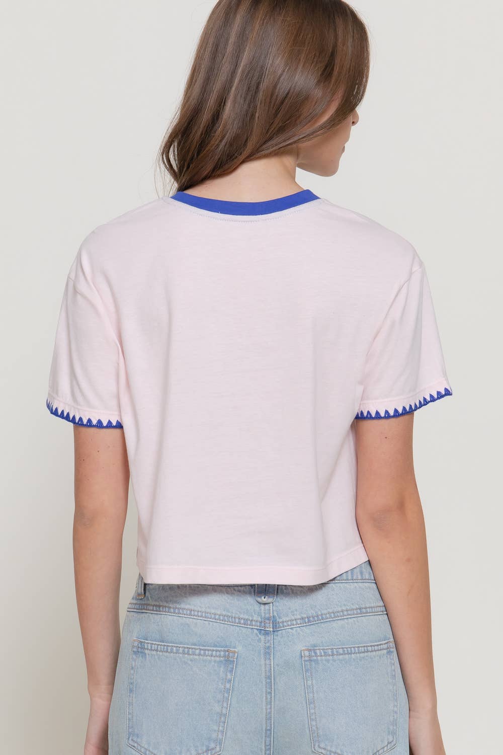 Short Sleeve Embroidered Edge Graphic T-Shirt