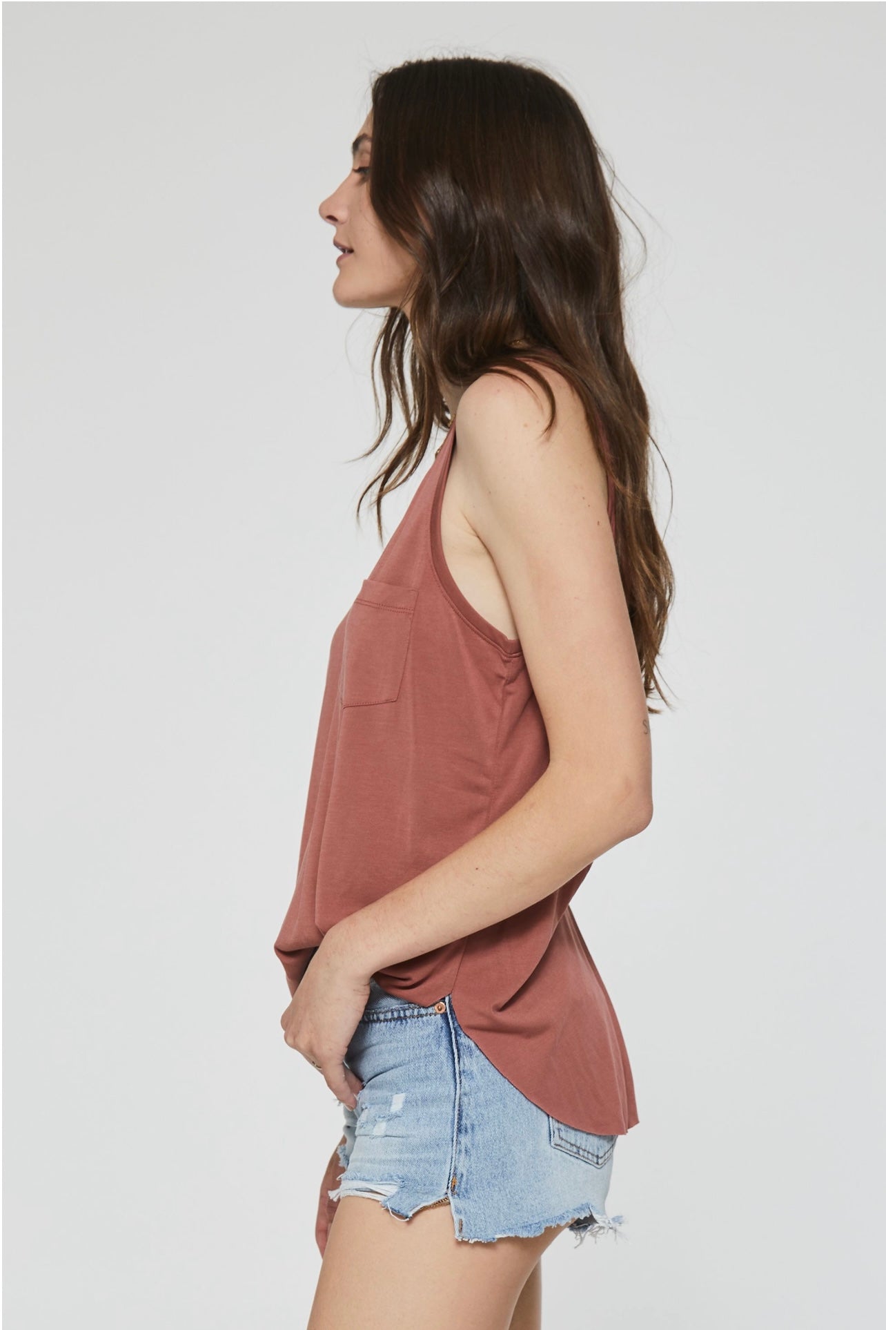 ESTHER POCKET TANK