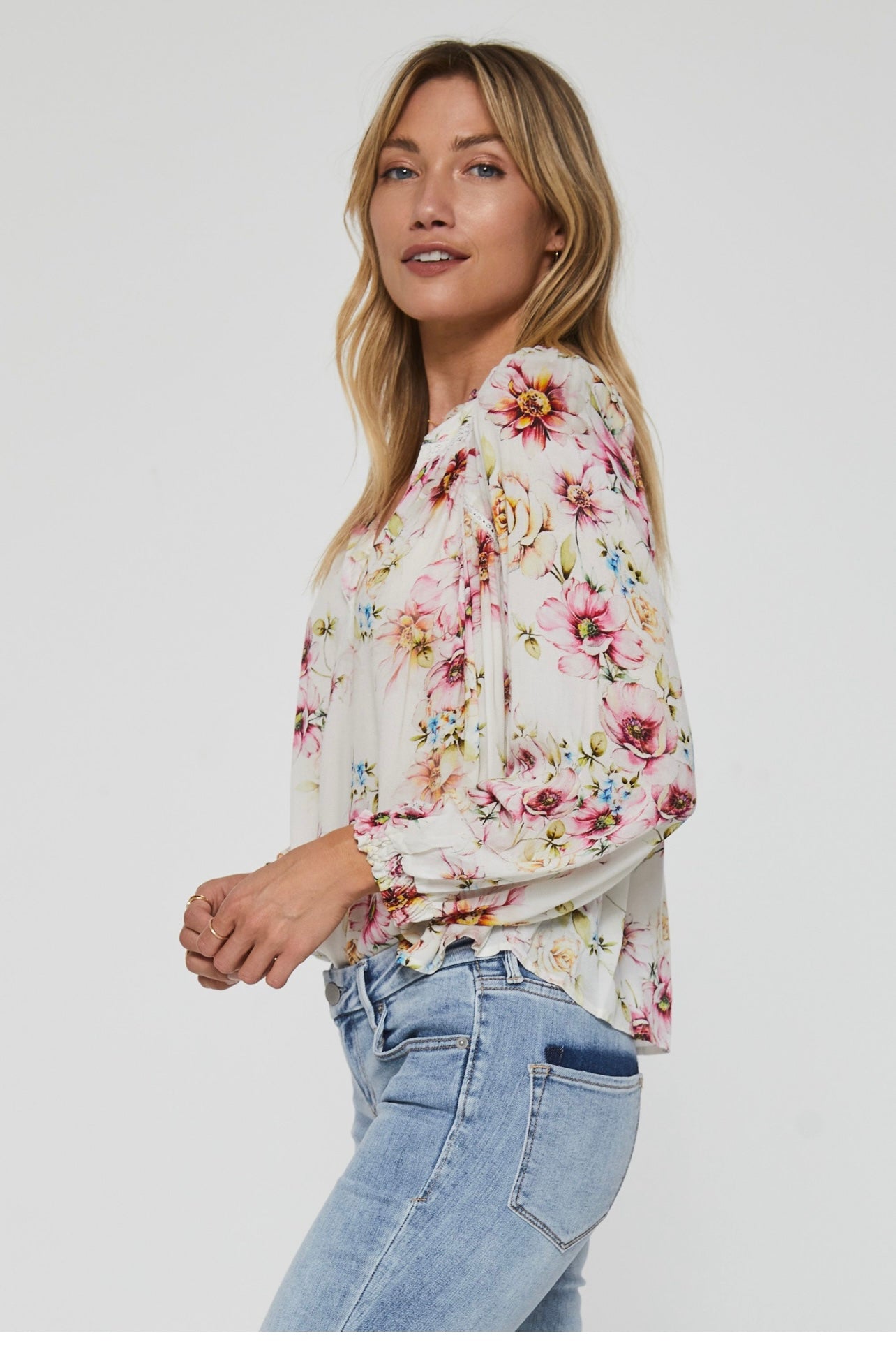 WINSLOW LONG SLEEVE LACE INSERT PEASANT TOP