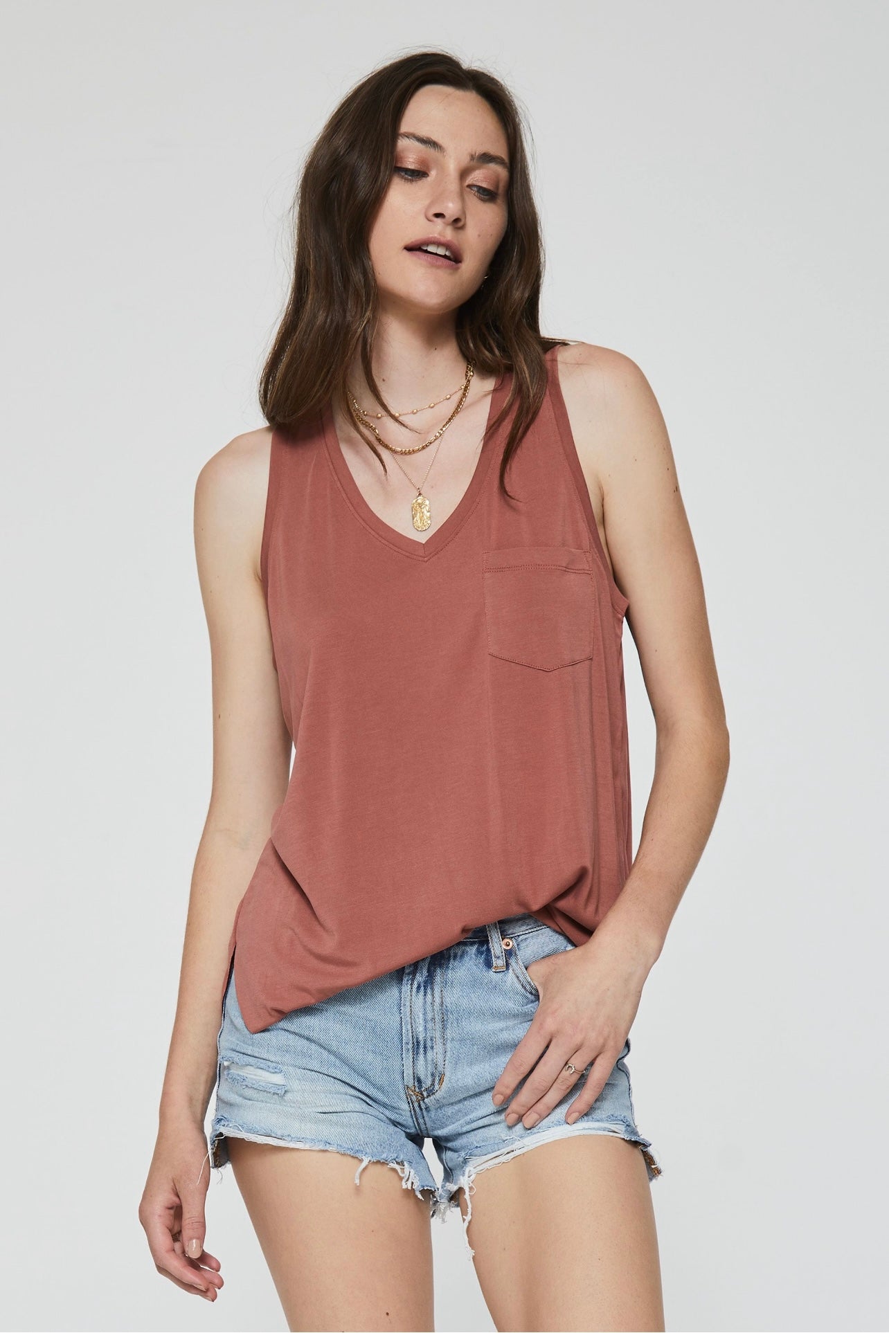 ESTHER POCKET TANK