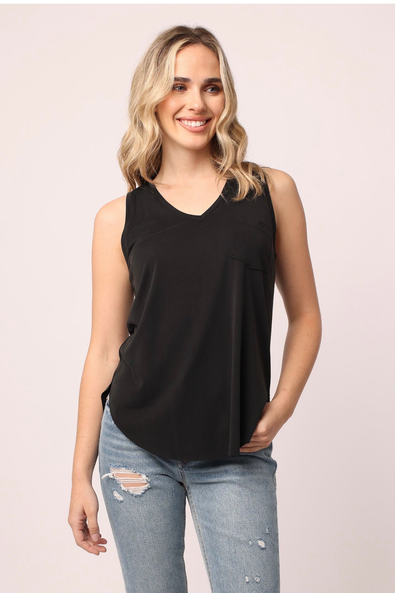 ESTHER POCKET TANK
