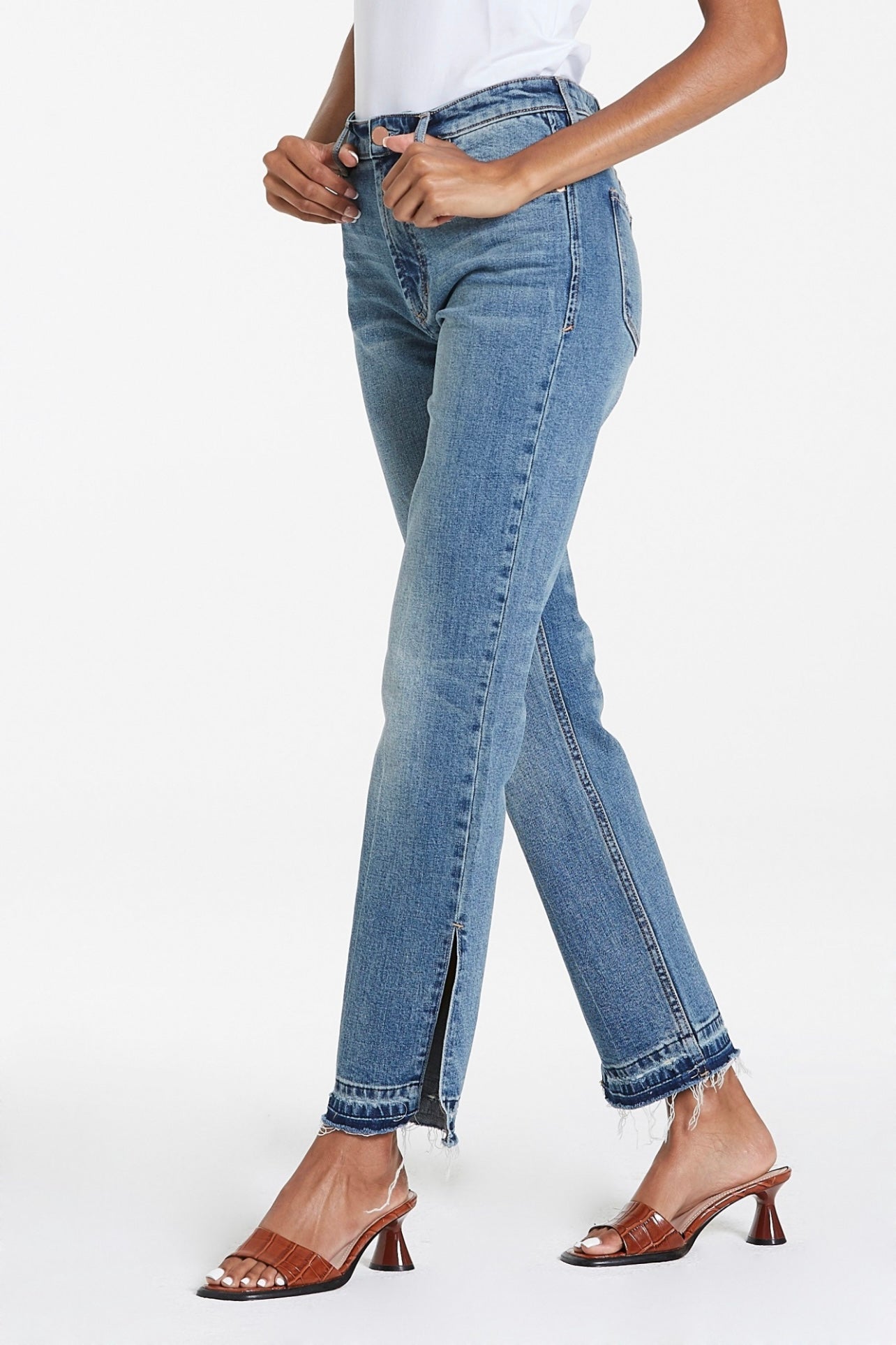 JODI SUPER HIRISE STRAIGHT WITH SIDE SLIT