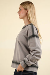 LONG SLEEVE OVERSIZED SWEATSHIRT WITH SPRAY DYE DETAIL