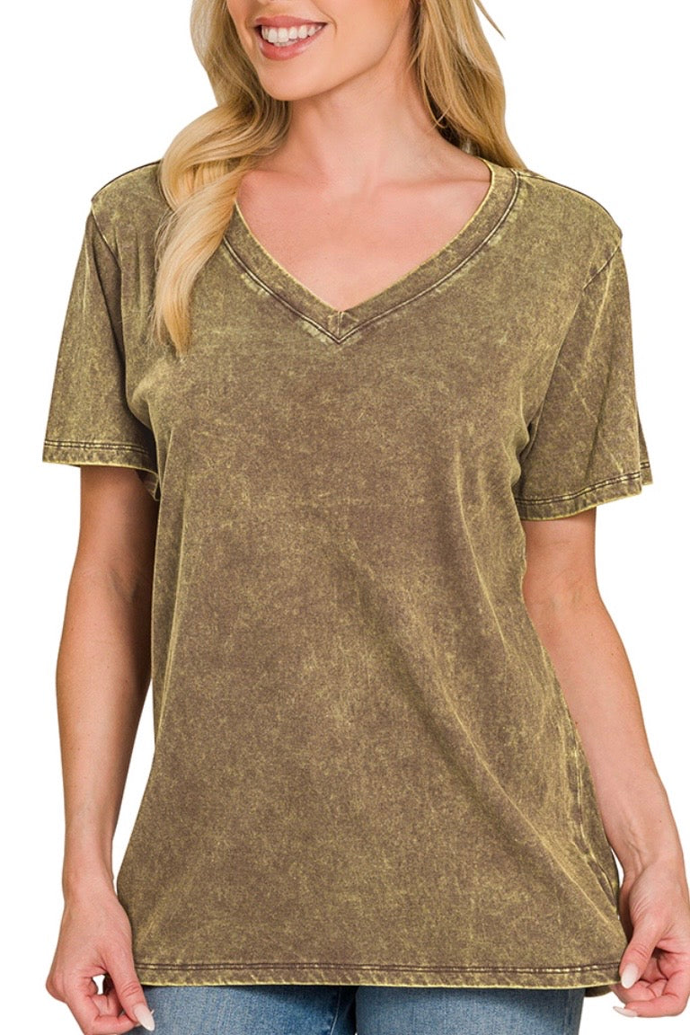 SHORT SLEEVE VNECK MINERAL WASH TEE
