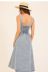 BUTTON DOWN MIDI DENIM DRESS WITH SWEETHEART NECKLIINE