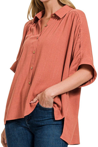SHORT RUCHED SLEEVE LINEN BLEND COLLARED BUTTON DOWN TOP