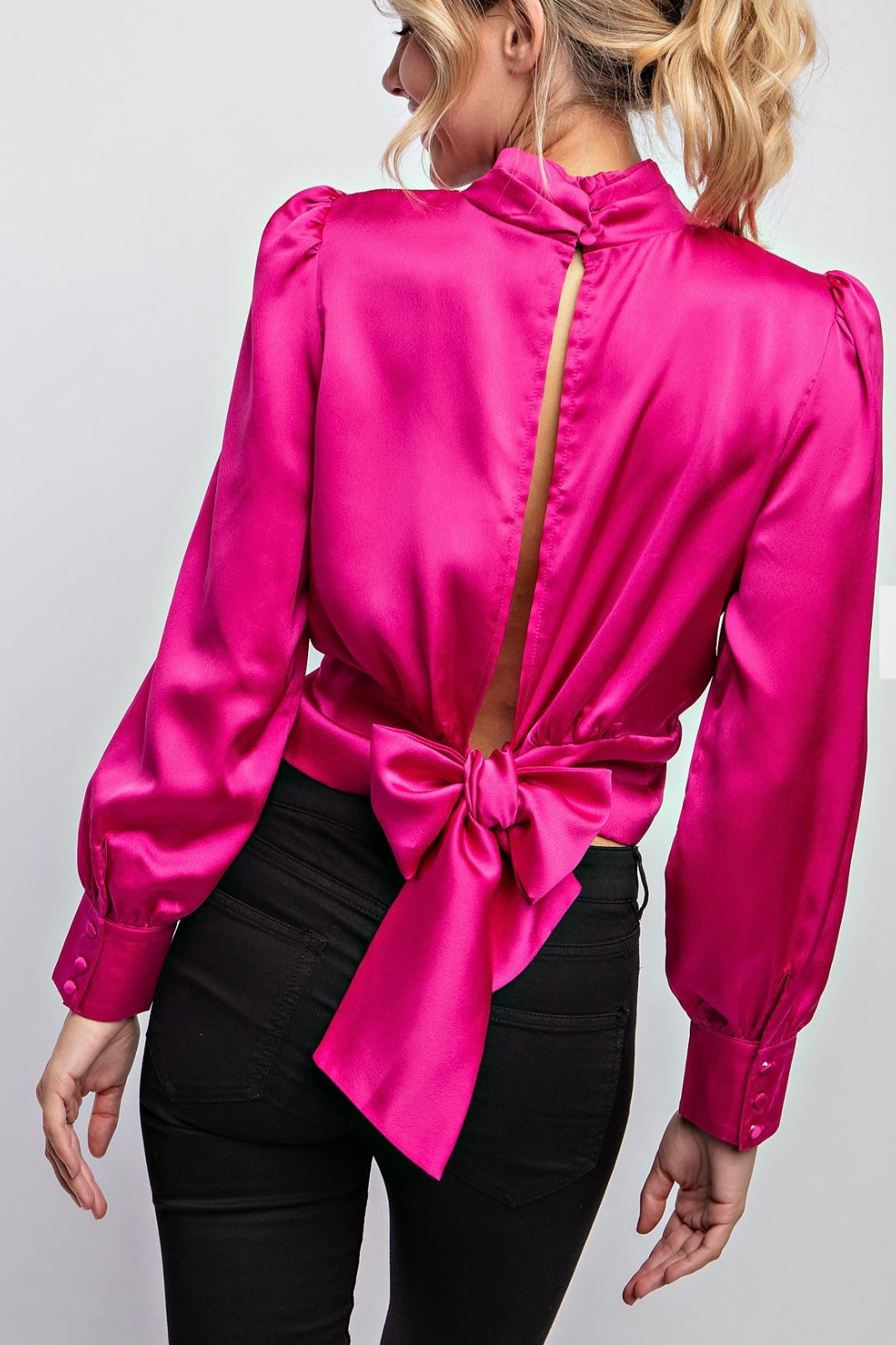 LONG SLEEVE SATIN TOP WITH TIE BACK