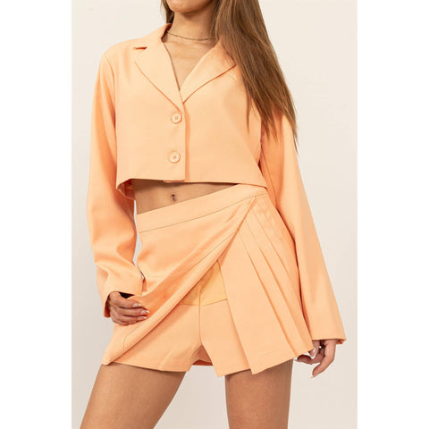 HIRISE SKORT WITH SIDE PLEAT DETAIL