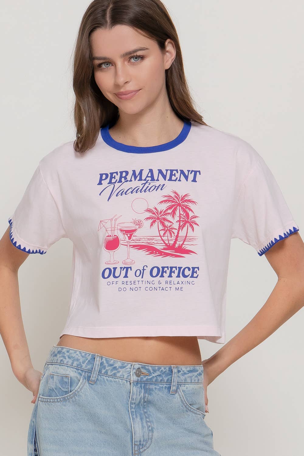 Short Sleeve Embroidered Edge Graphic T-Shirt