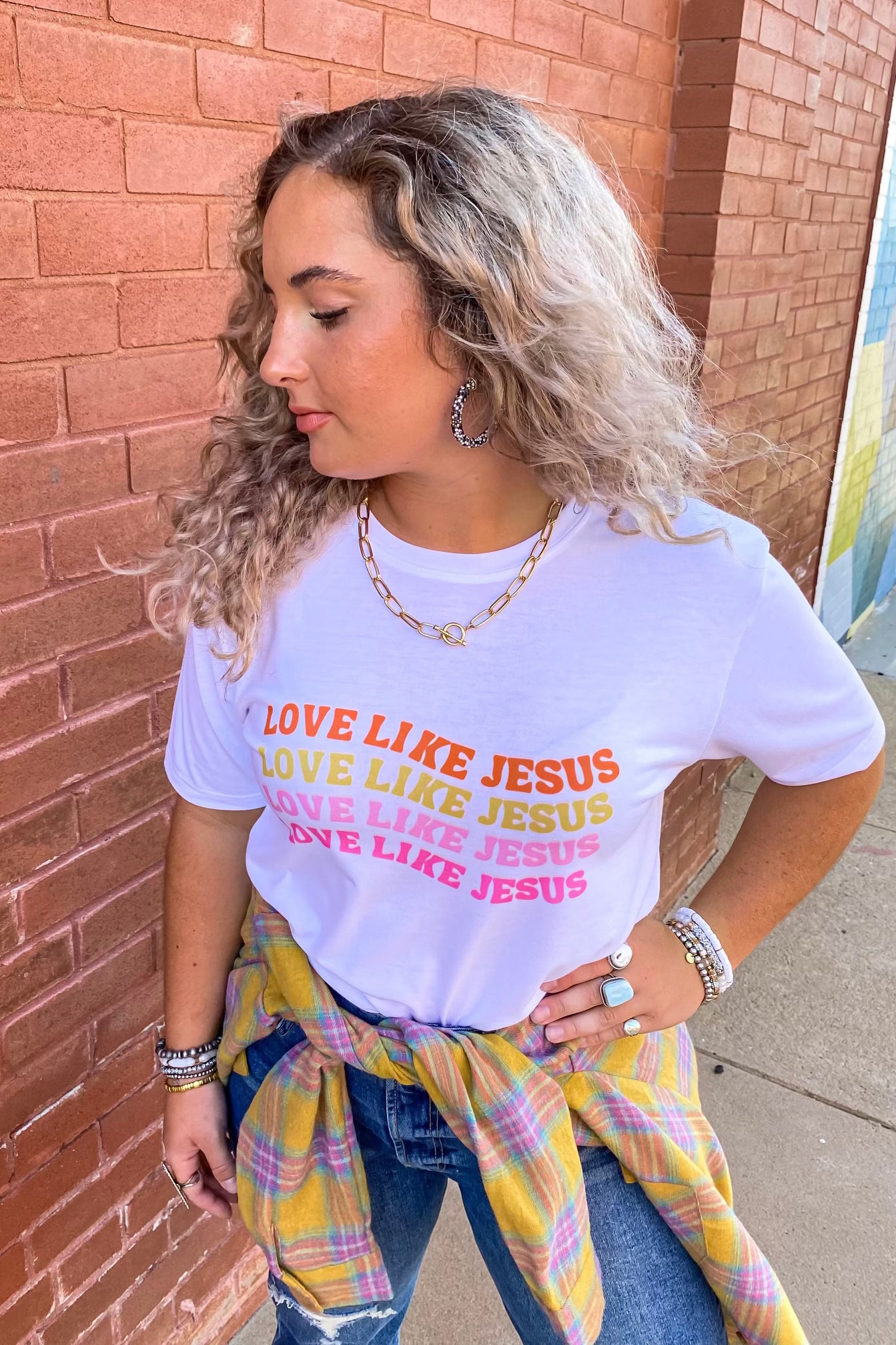 LOVE LIKE JESUS RELAXED FIT GRAPHIC T