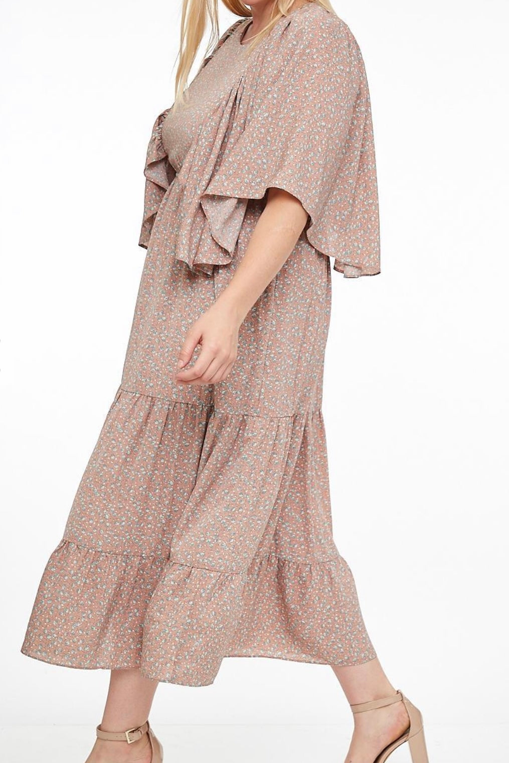 CURVY FLUTTER SLEEVE FLORAL PRINT TIERED MAXI DRESS The Hotpink Daisy curvy-flutter-sleeve-floral-print-tiered-maxi-dress-the-hotpink-daisy