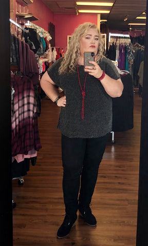 S/S SCOOP NCK W/GEMS SHOULDER