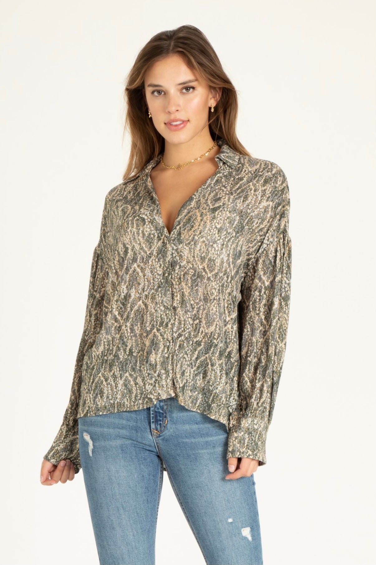 BRITTANY LONG SLEEVE BUTTON DOWN TOP