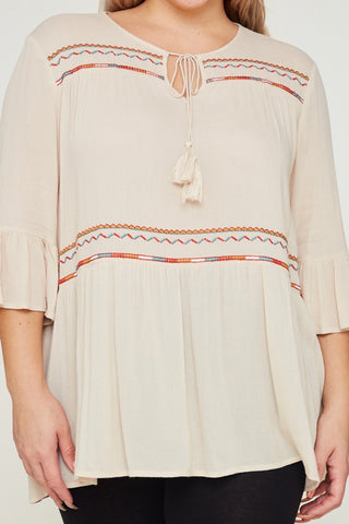 CURVY EMBROIDERED PEASANT TOP