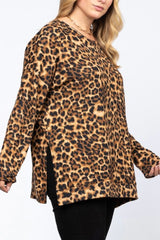 CURVY LONG SLEEVE LEOPARD PRINT PULLOVER WITH SIDE SLITS