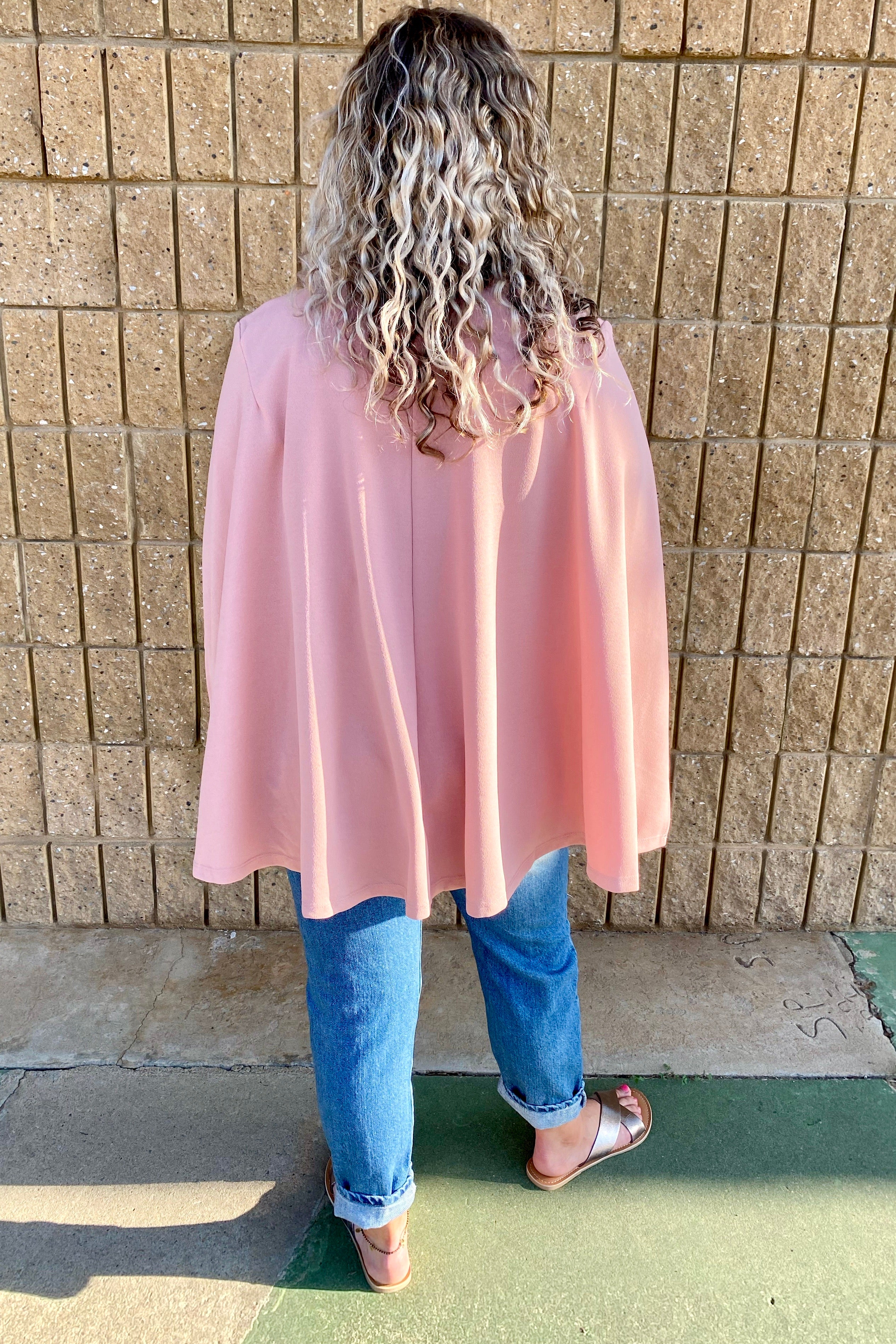 CAPE JACKET WITH BELT