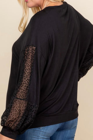 CURVY LONG SHEER SLEEVE TOP WITH LEOPARD LASER DETAIL