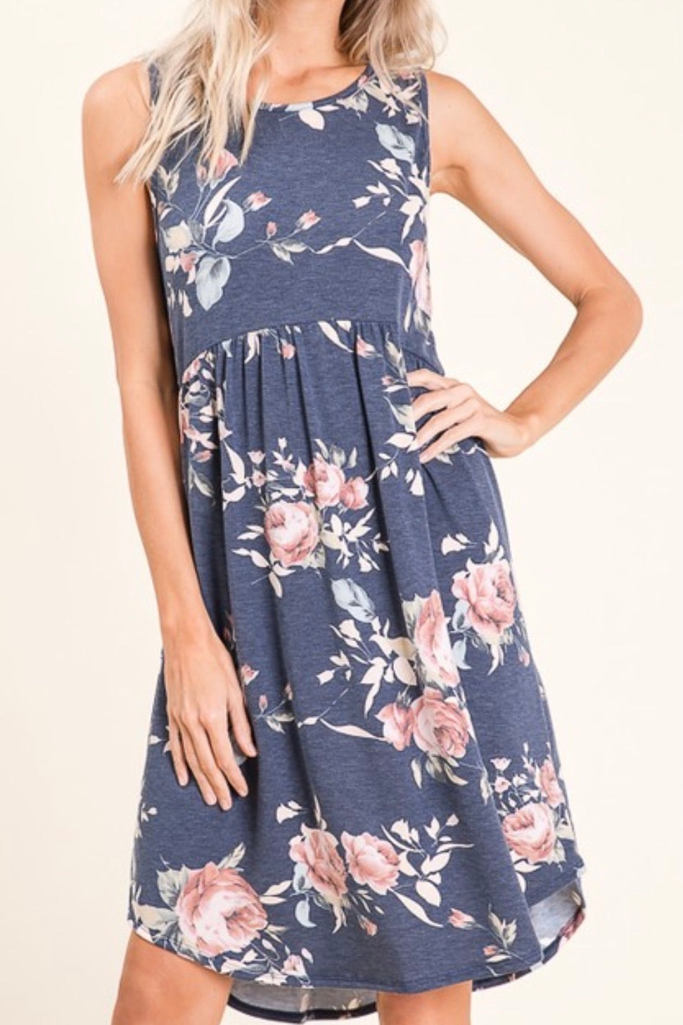 SLEEVELESS FLORAL EMPIRE WAIST KNIT DRESS XL / BLUE FLORAL SLEEVELESS FLORAL EMPIRE WAIST KNIT DRESS XL / BLUE FLORAL