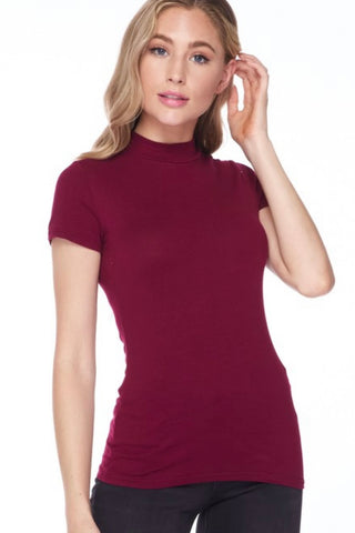 SHORT SLEEVE RIBBED MOCK NECK TOP