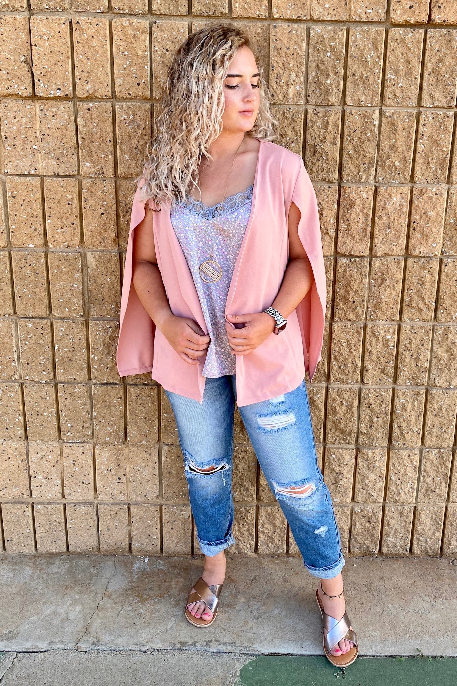 CAPE JACKET WITH BELT