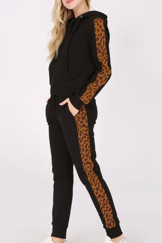 DRAWSTRING WAIST JOGGER WITH LEOPARD PRINT SIDE DETAIL